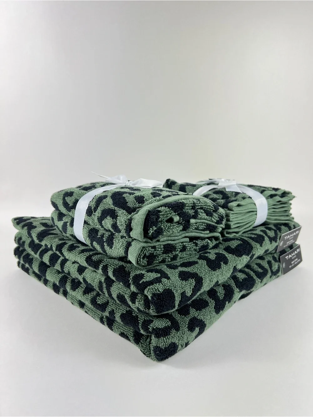 Tahari Home Bath Towel Set Green Black Leopard Print Soft 100% Cotton 8 Pc NEW